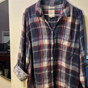 American Eagle Plaid Boyfriend Fit Shirt